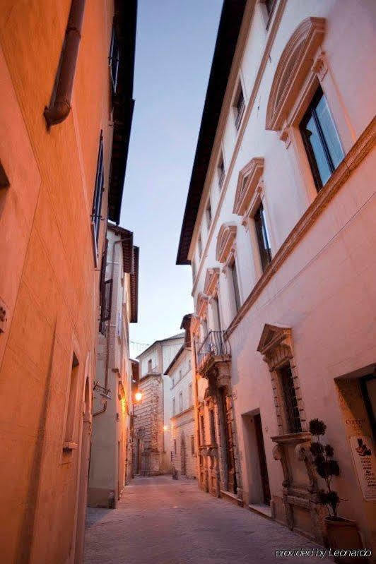 Palazzo Carletti Bed & Breakfast 4*